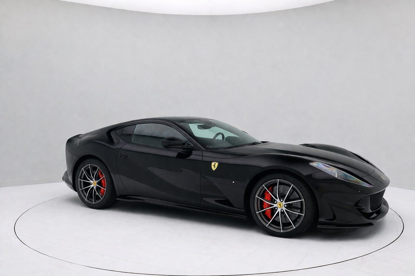 Ferrari 812 Superfast FULL CARBONFIBRE - FERRARI HAMBURG foto 3