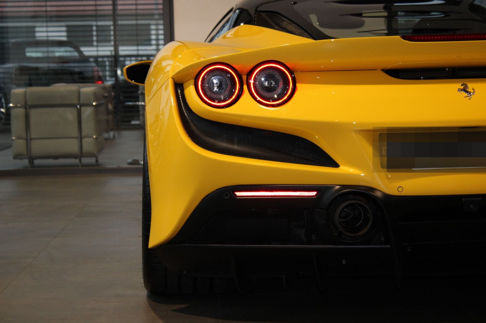 Ferrari F8 TRIBUTO COUPE CARBON/RACING-SEATS/LIFT/JBL foto 23