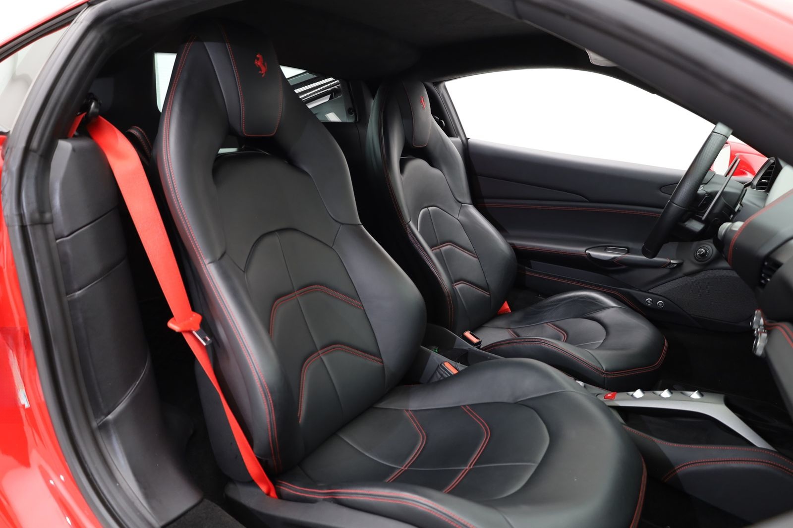 Ferrari 488 GTB - FERRARI HAMBURG foto 21