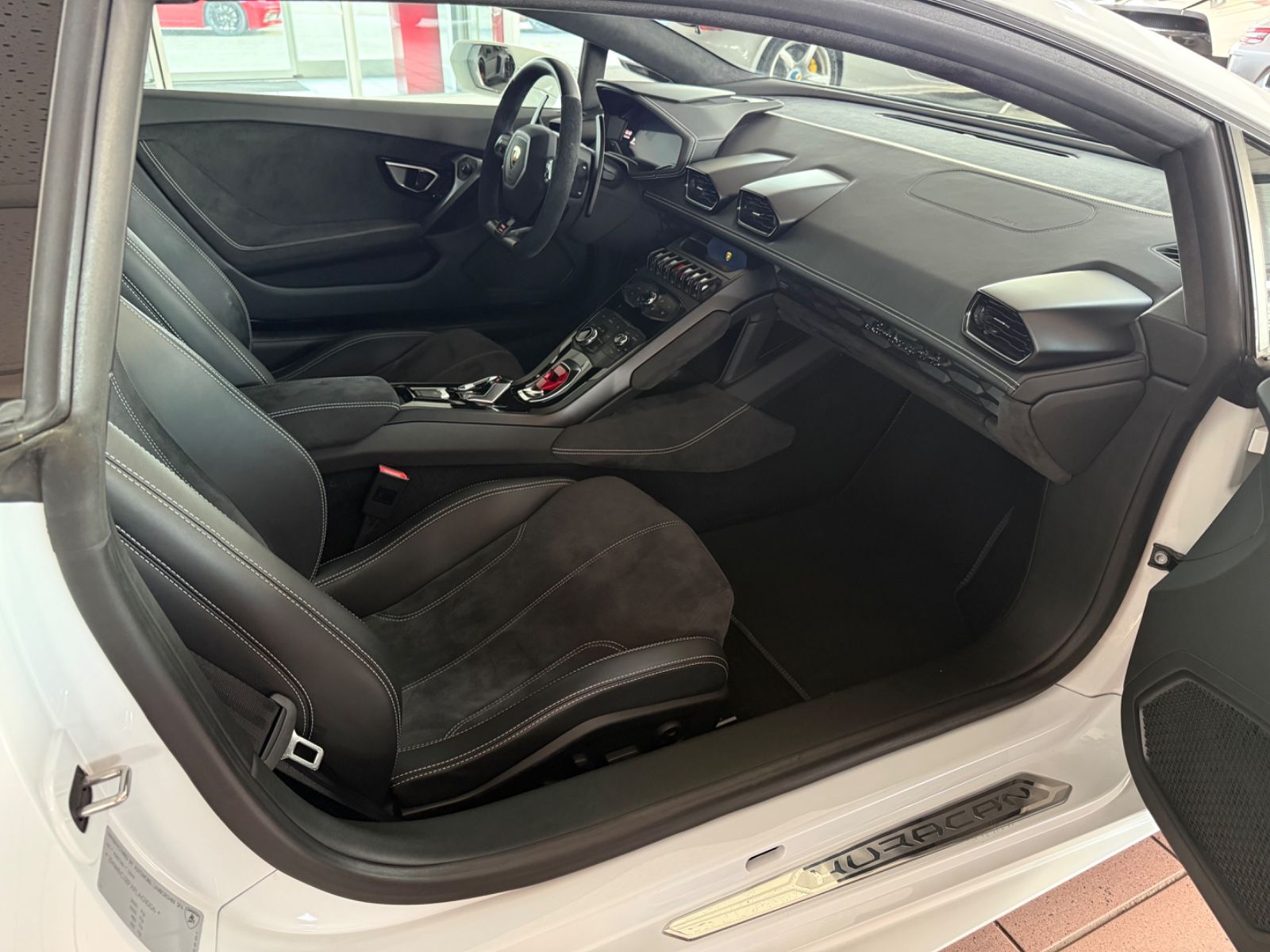 Lamborghini Huracán LP610-4 foto 16