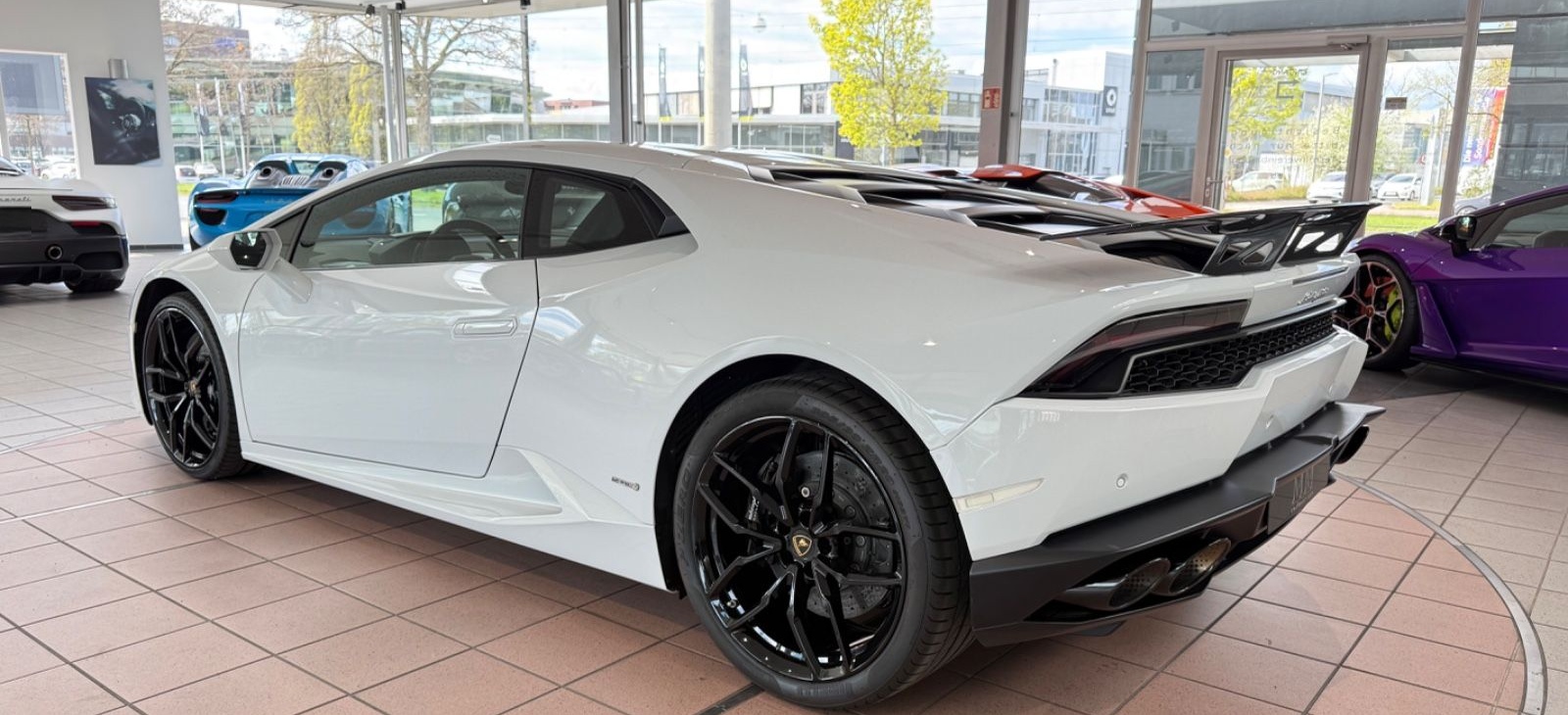 Lamborghini Huracán LP610-4 foto 7