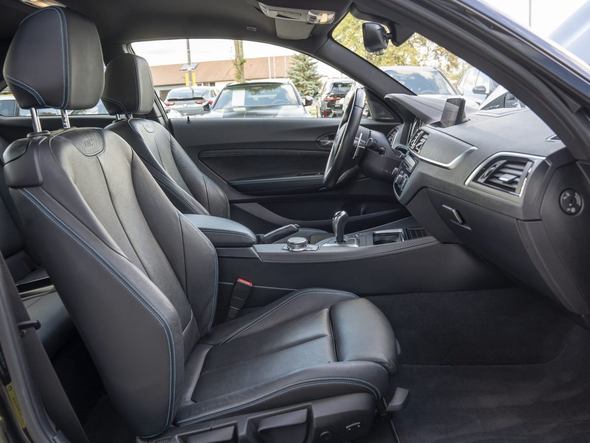 BMW M2 Coupé DE-Fzg LCI ohne OPF 19Z adLED DrA KAMER foto 3