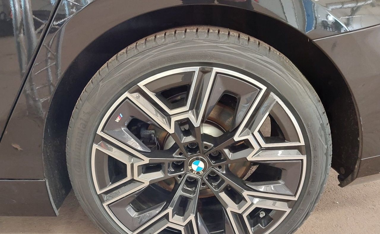 BMW 520d M Sport PanoD.Standh.SuView.Sitzebl.ACC 20" foto 5