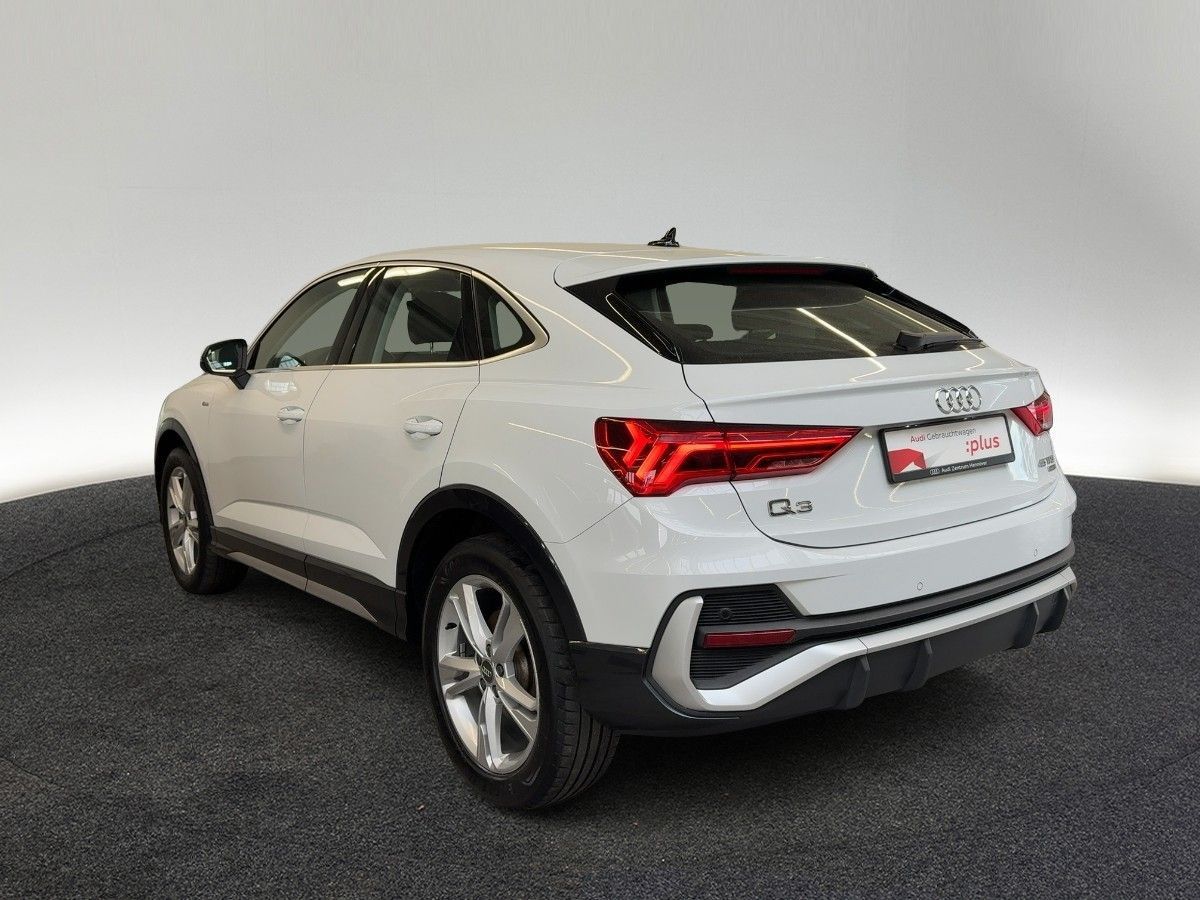 Audi Q3 Sportback S line 45 TFSI quattro Navi virtual foto 4