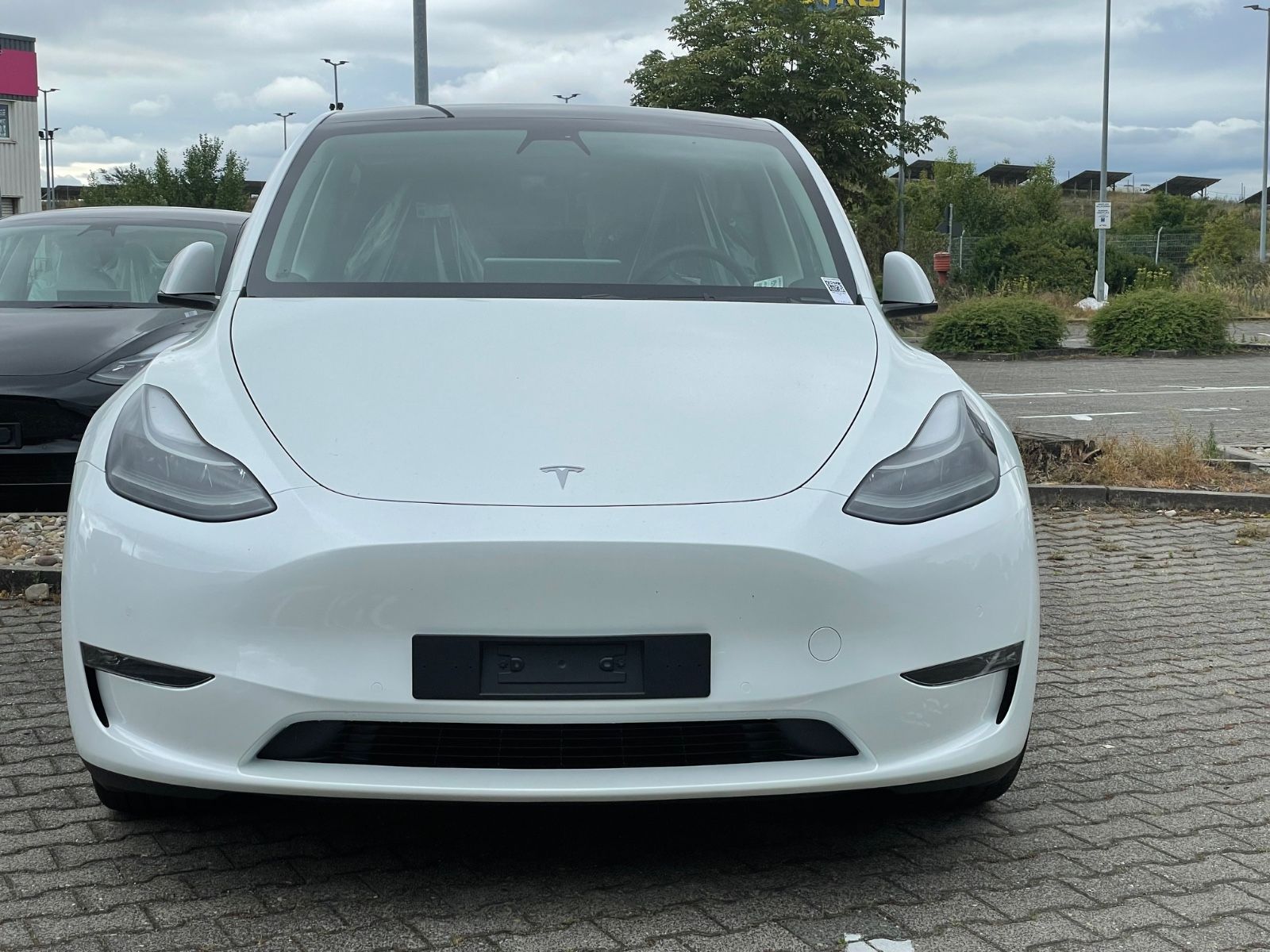 Tesla Model Y Performance Dual Motor AWD Performance foto 1