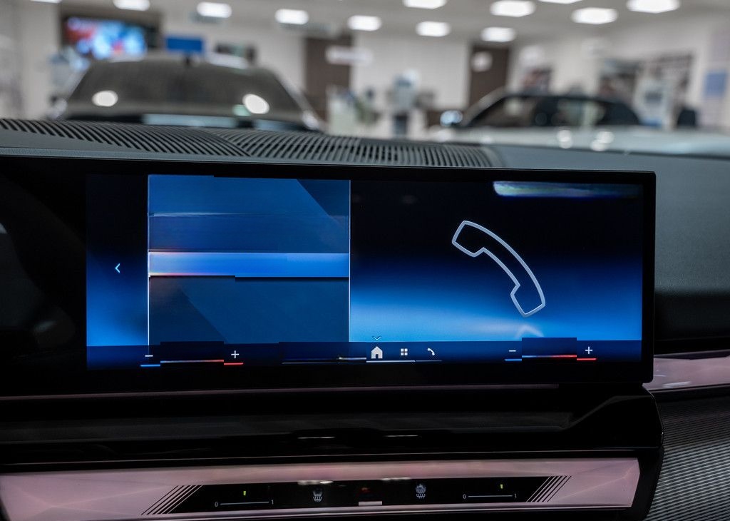 BMW 520d xDrive M-Sport Pro 360° LED HUD ACC AHK H/K foto 17