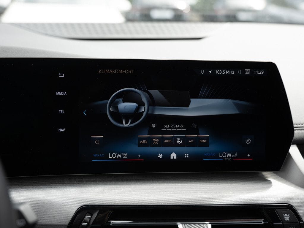 BMW 220 Active Tourer AHK LED NAVI H K KAMERA SHZ foto 19