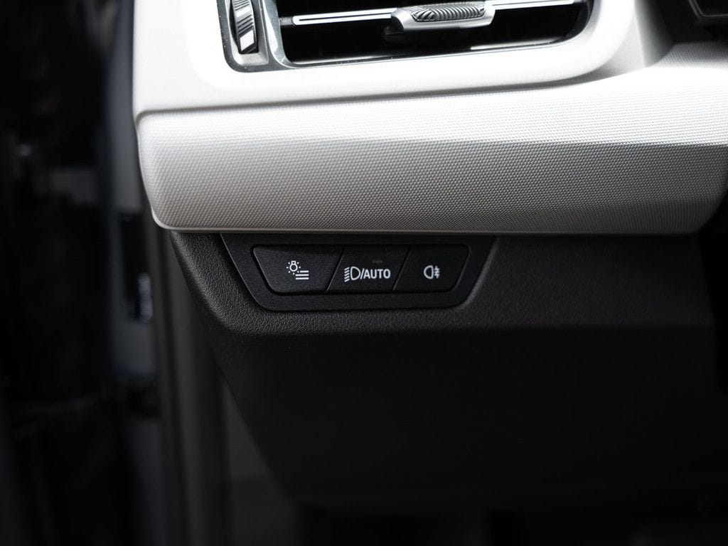 BMW 220 Active Tourer AHK LED NAVI H K KAMERA SHZ foto 25