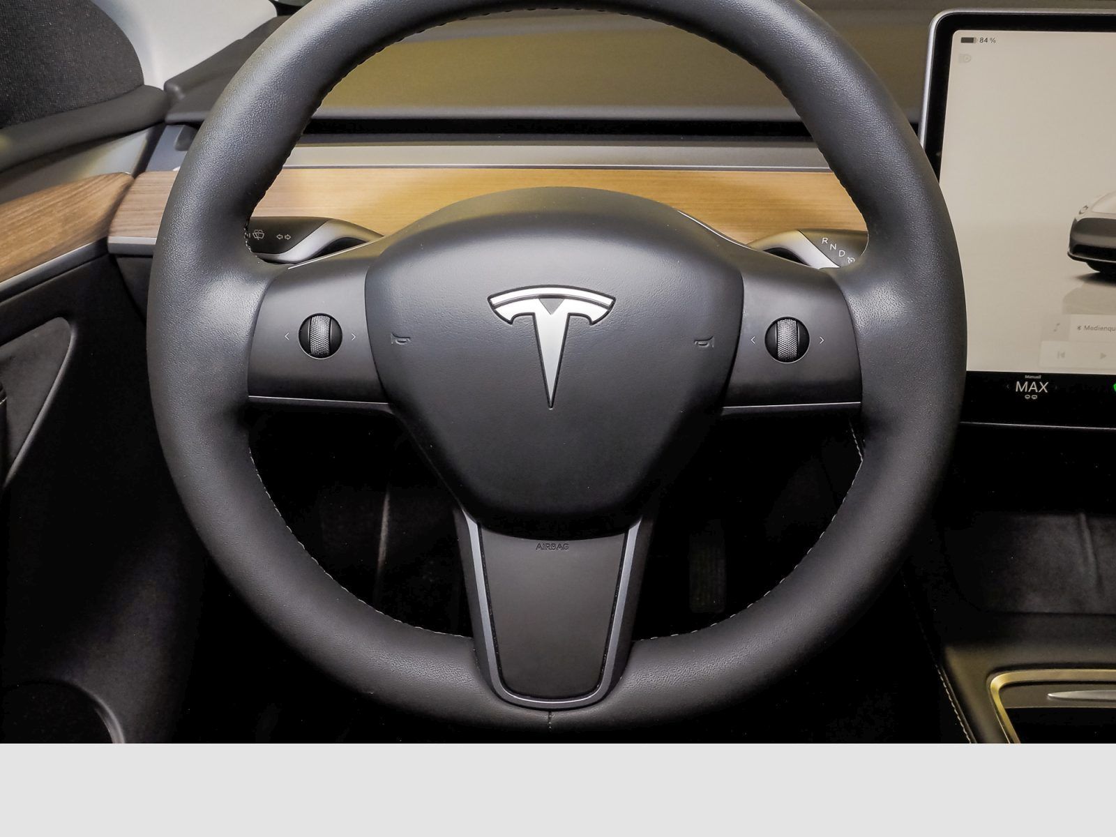 Tesla MODEL Y - Basis RWD 60 kWh -Navi*Kamera*Panorama foto 15