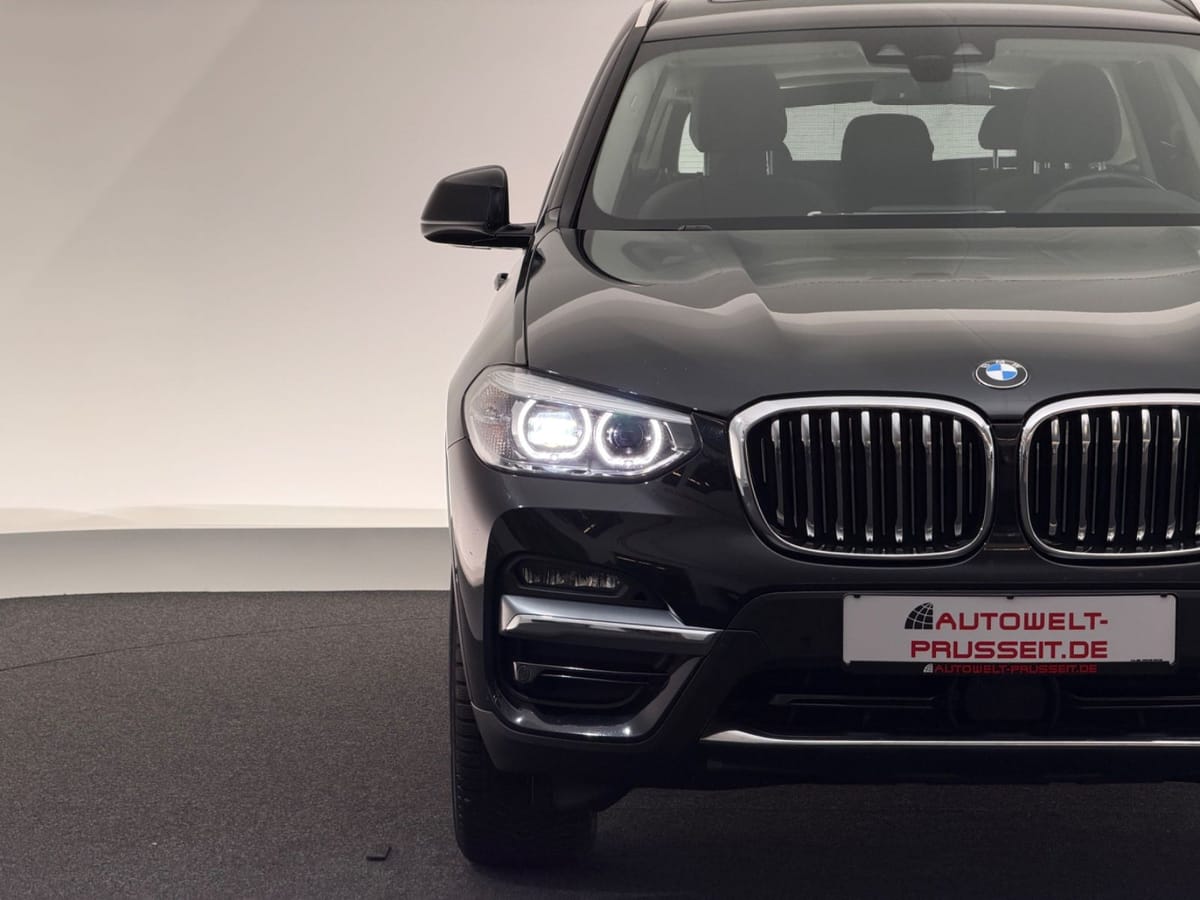 BMW X3 30d xD. LUXURY LINE LED-PANO-AHK-HUD-ACC-HiFi foto 18