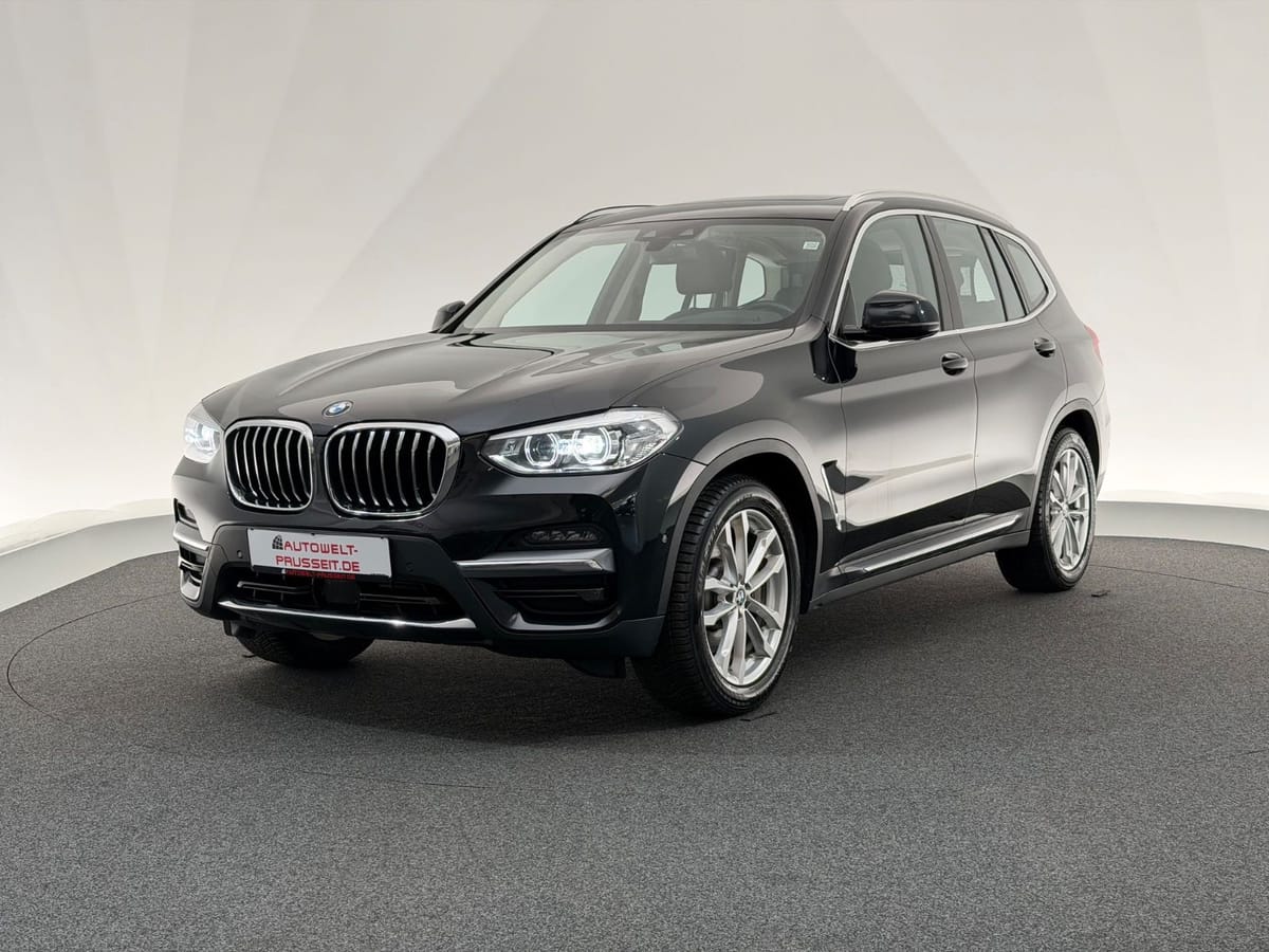 BMW X3 30d xD. LUXURY LINE LED-PANO-AHK-HUD-ACC-HiFi foto 3
