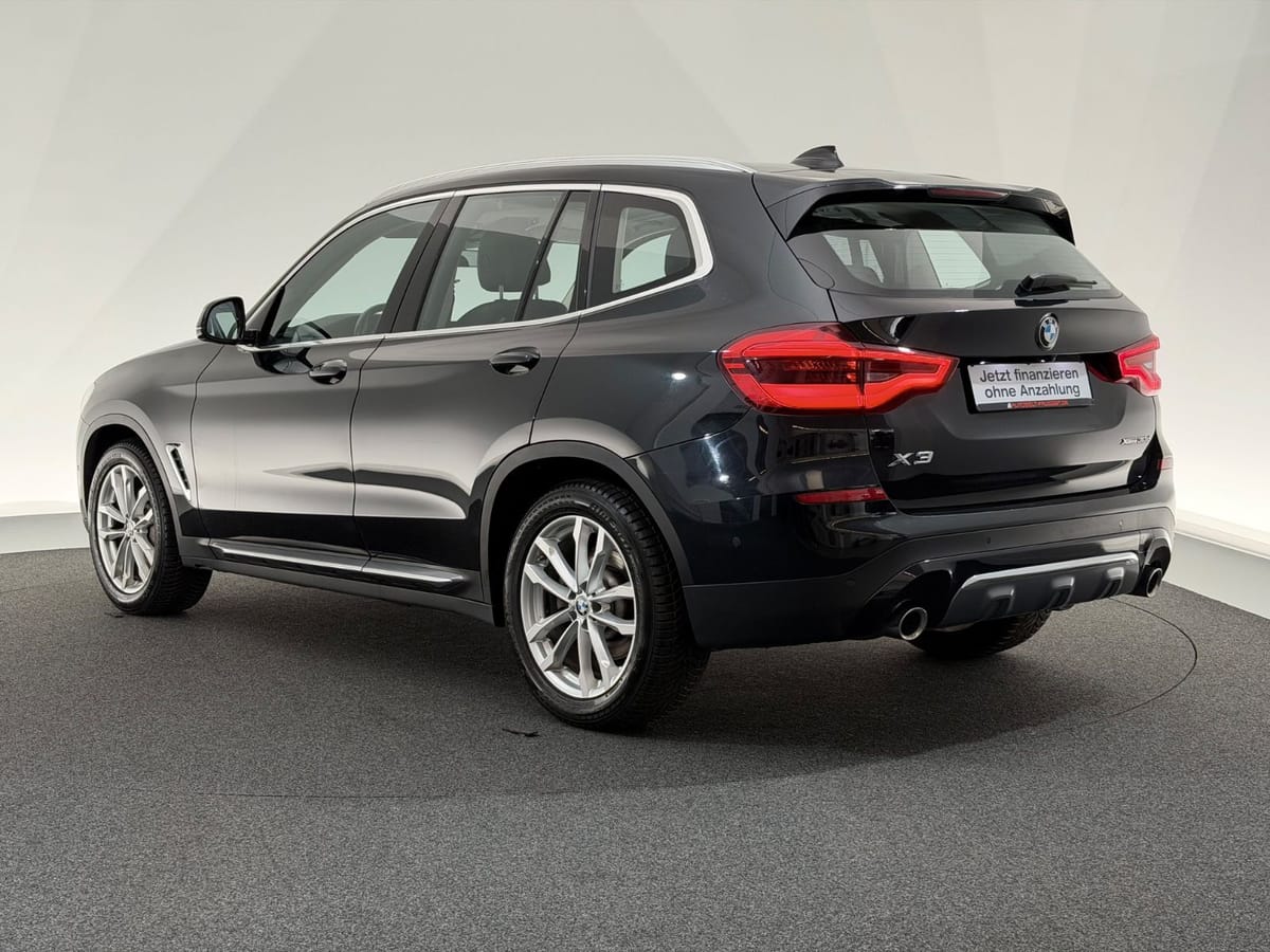 BMW X3 30d xD. LUXURY LINE LED-PANO-AHK-HUD-ACC-HiFi foto 5