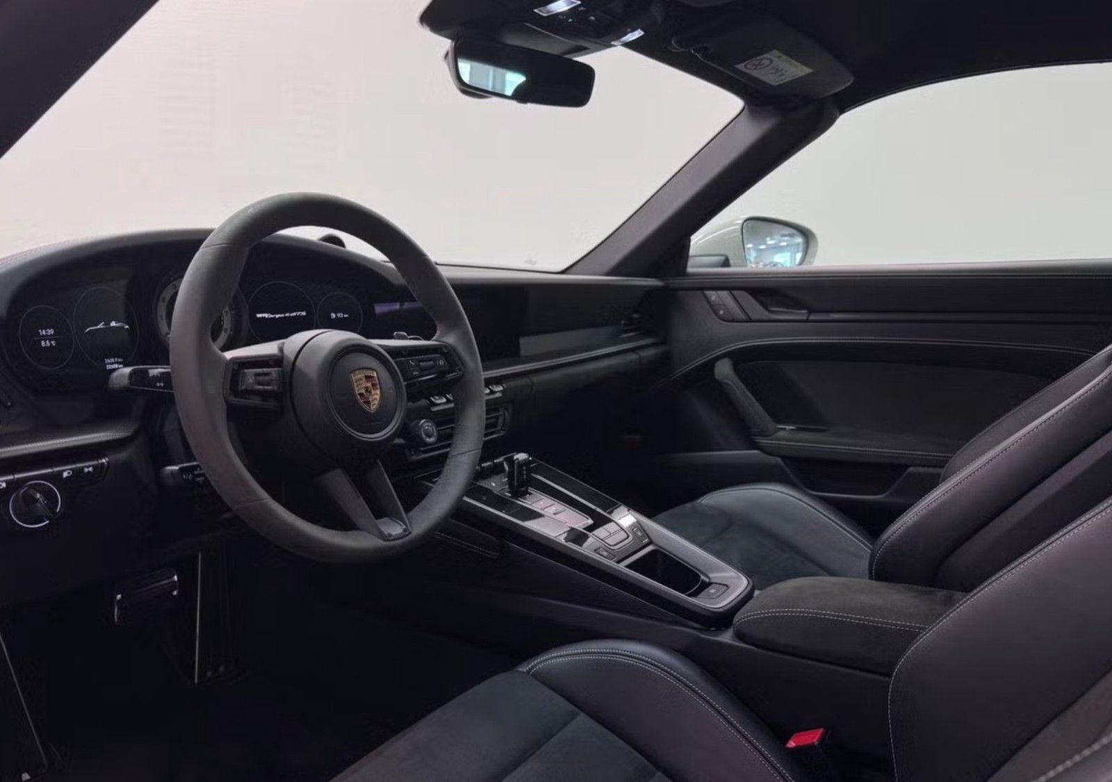 Porsche 911 Targa 4 GTS foto 15