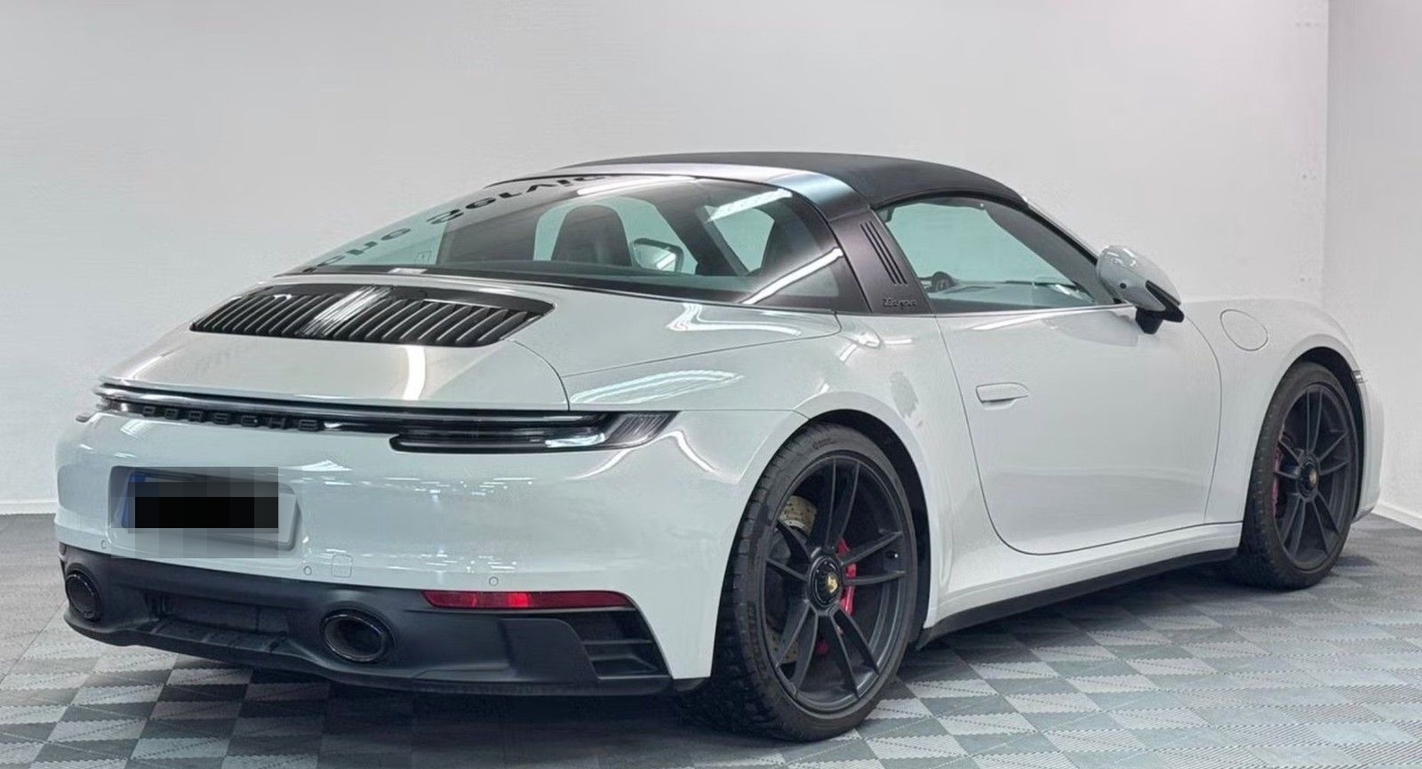 Porsche 911 Targa 4 GTS foto 3