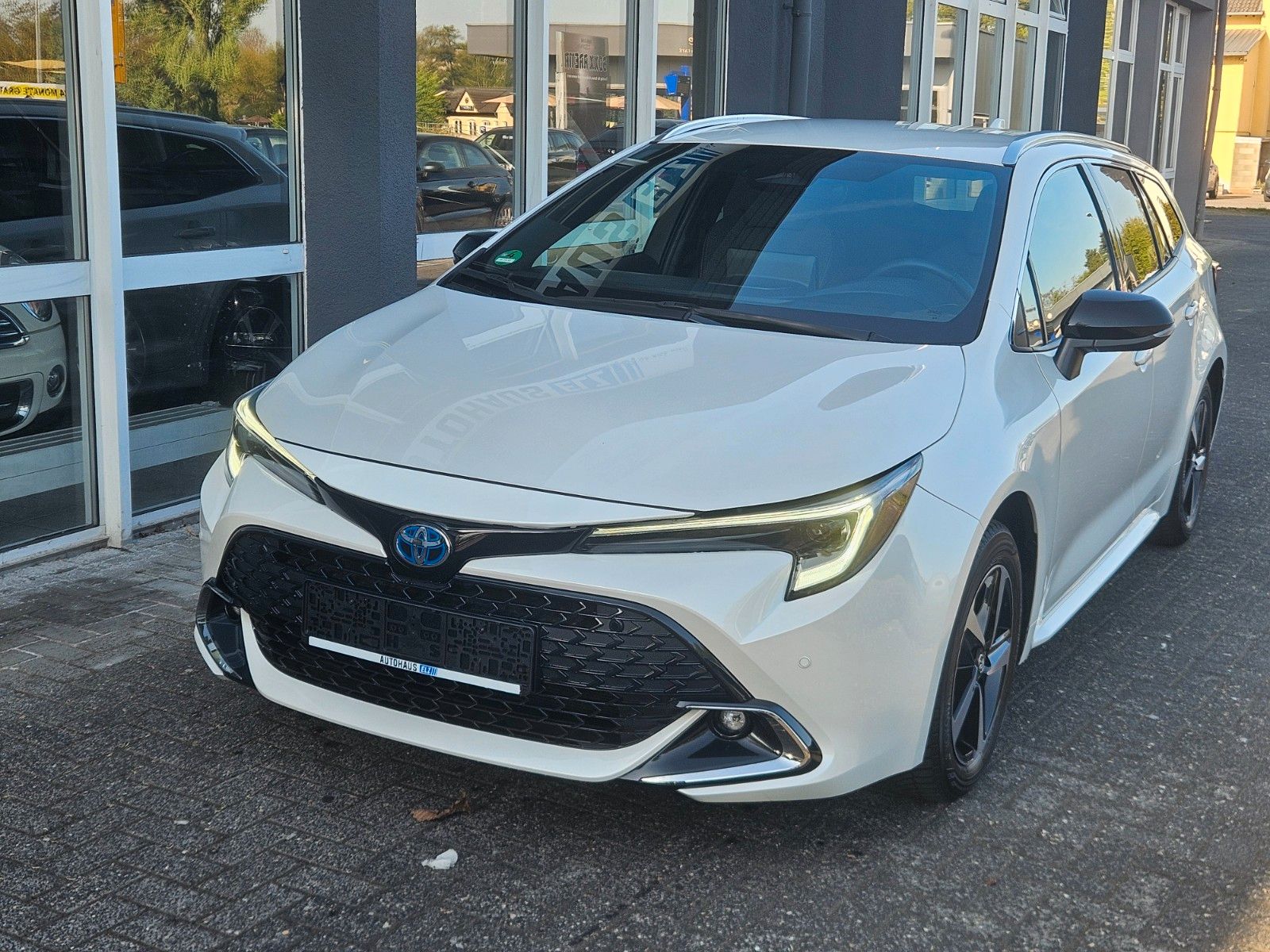 Toyota Corolla Touring Sports Hybrid Teamplayer foto 3