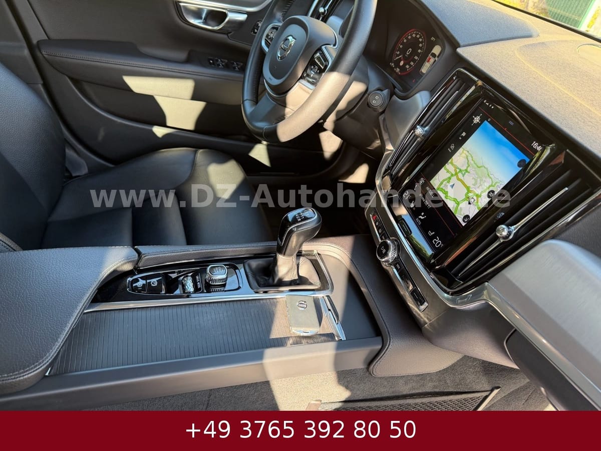 Volvo V90 Kombi Momentum 95 tkm 1.Hand foto 11