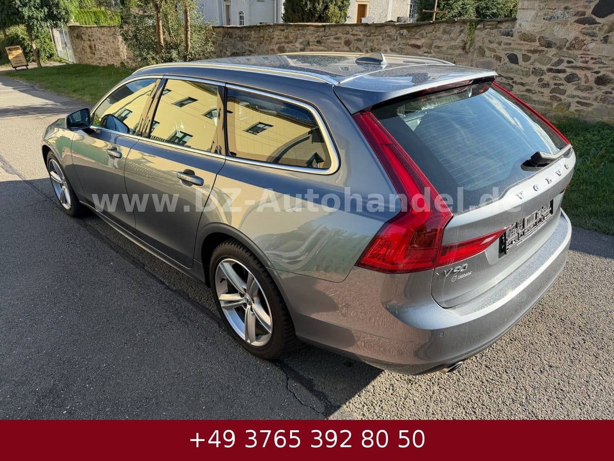 Volvo V90 Kombi Momentum 95 tkm 1.Hand foto 3