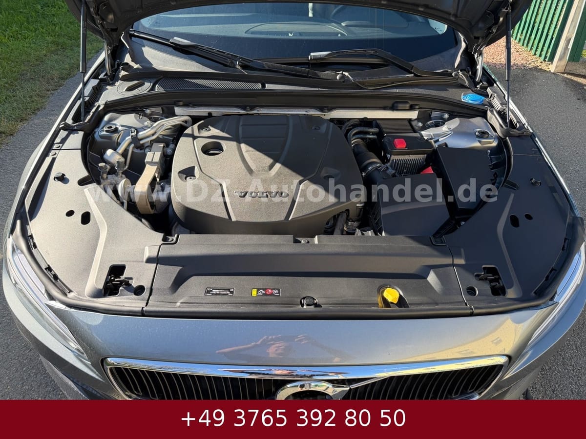 Volvo V90 Kombi Momentum 95 tkm 1.Hand foto 7