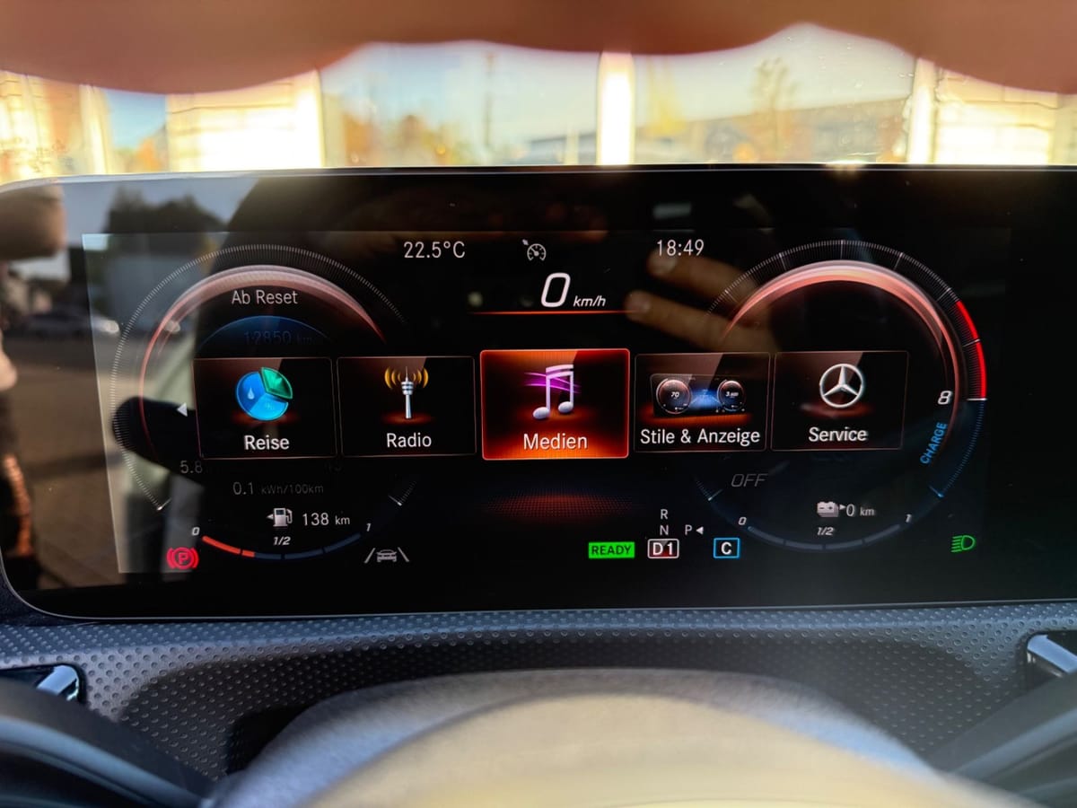 Mercedes-Benz CLA 250e AMG Line CARPLAY NAVI KLIMA PDC MB100 foto 17