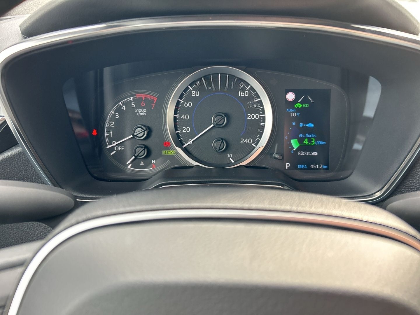 Toyota Corolla TS Hybrid Business AHK NAV TEMP SHZ LED foto 15