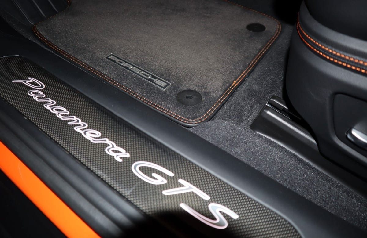 Porsche Sport Turismo GTS max Voll Porsche Exclusive foto 24