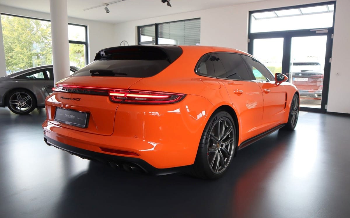 Porsche Sport Turismo GTS max Voll Porsche Exclusive foto 4