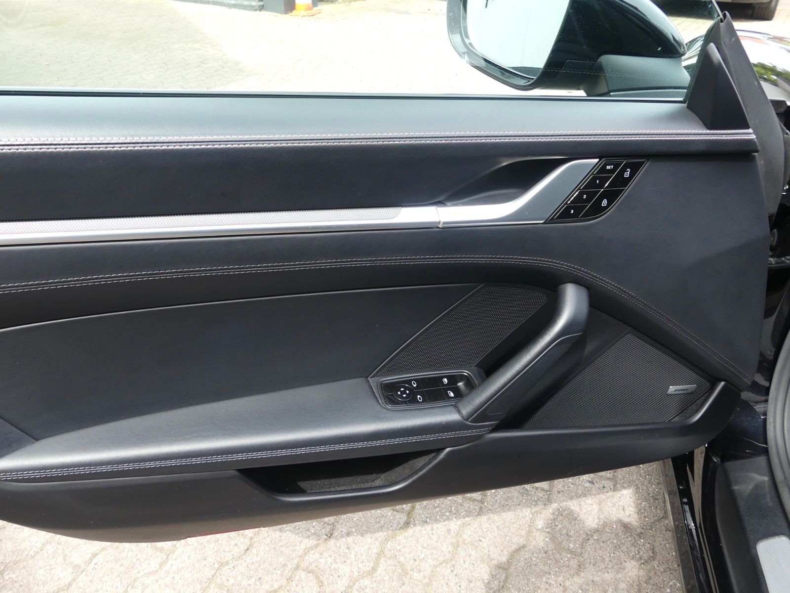 Porsche 911 Carrera, 1. Hd., Scheckheft  Approved 11/26 foto 16