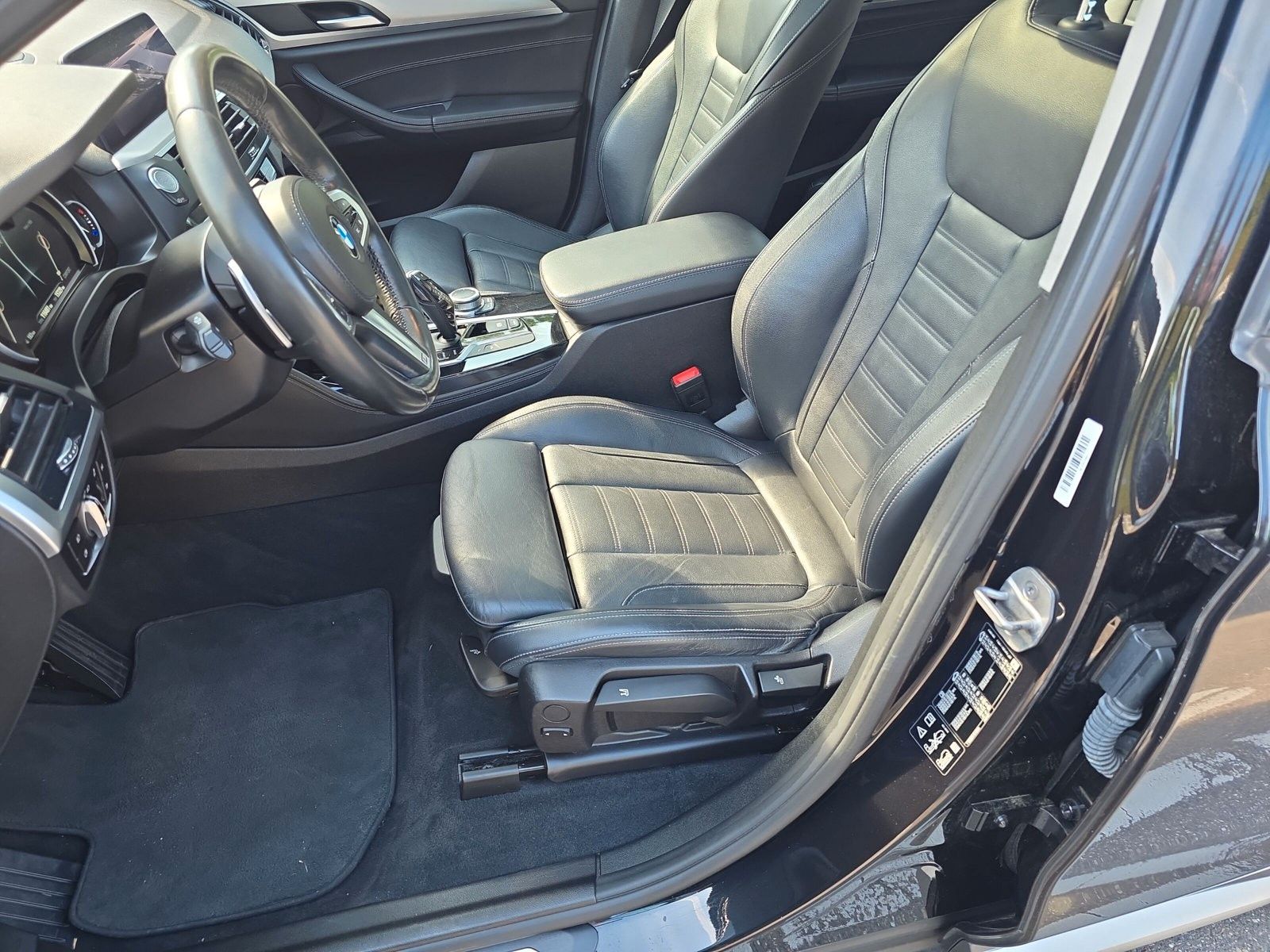 BMW X4 xDrive 30 i xLine Panorama foto 18