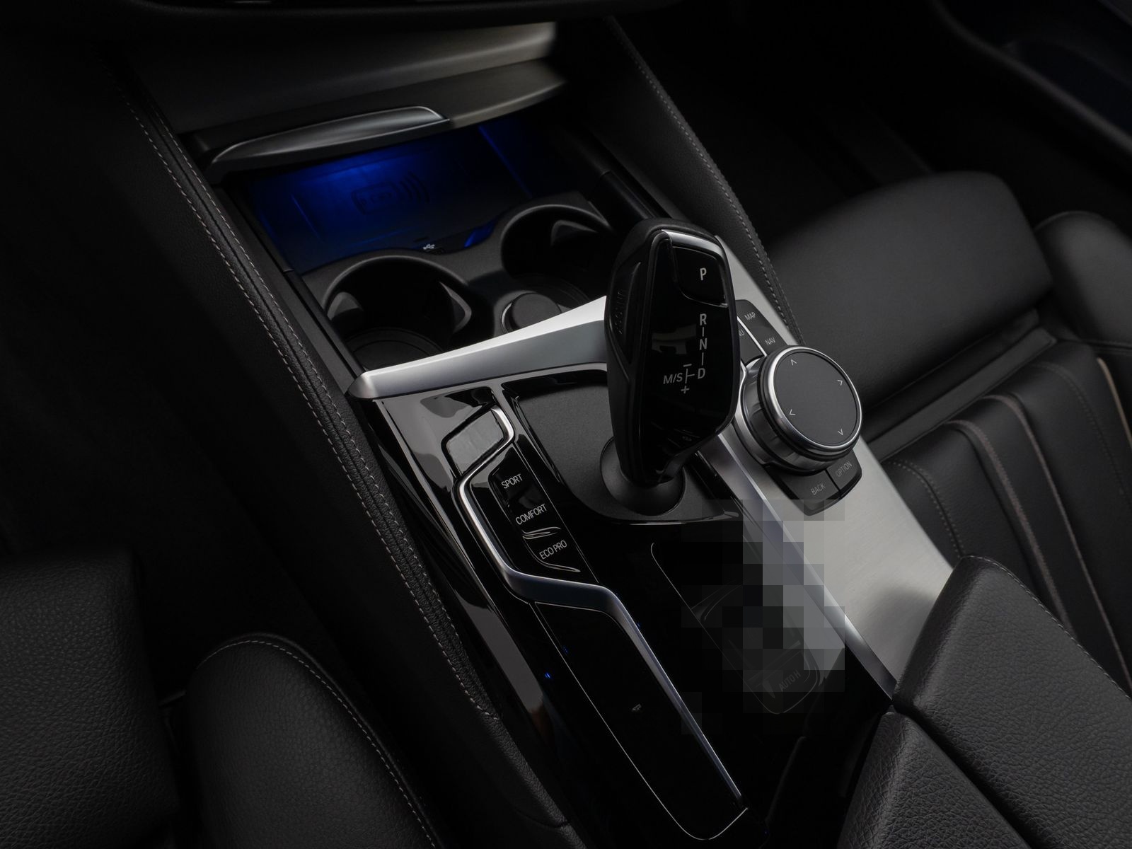 BMW 540d  xD M Sport Kamera HUD DAB H/K Alarm 20Zoll foto 22