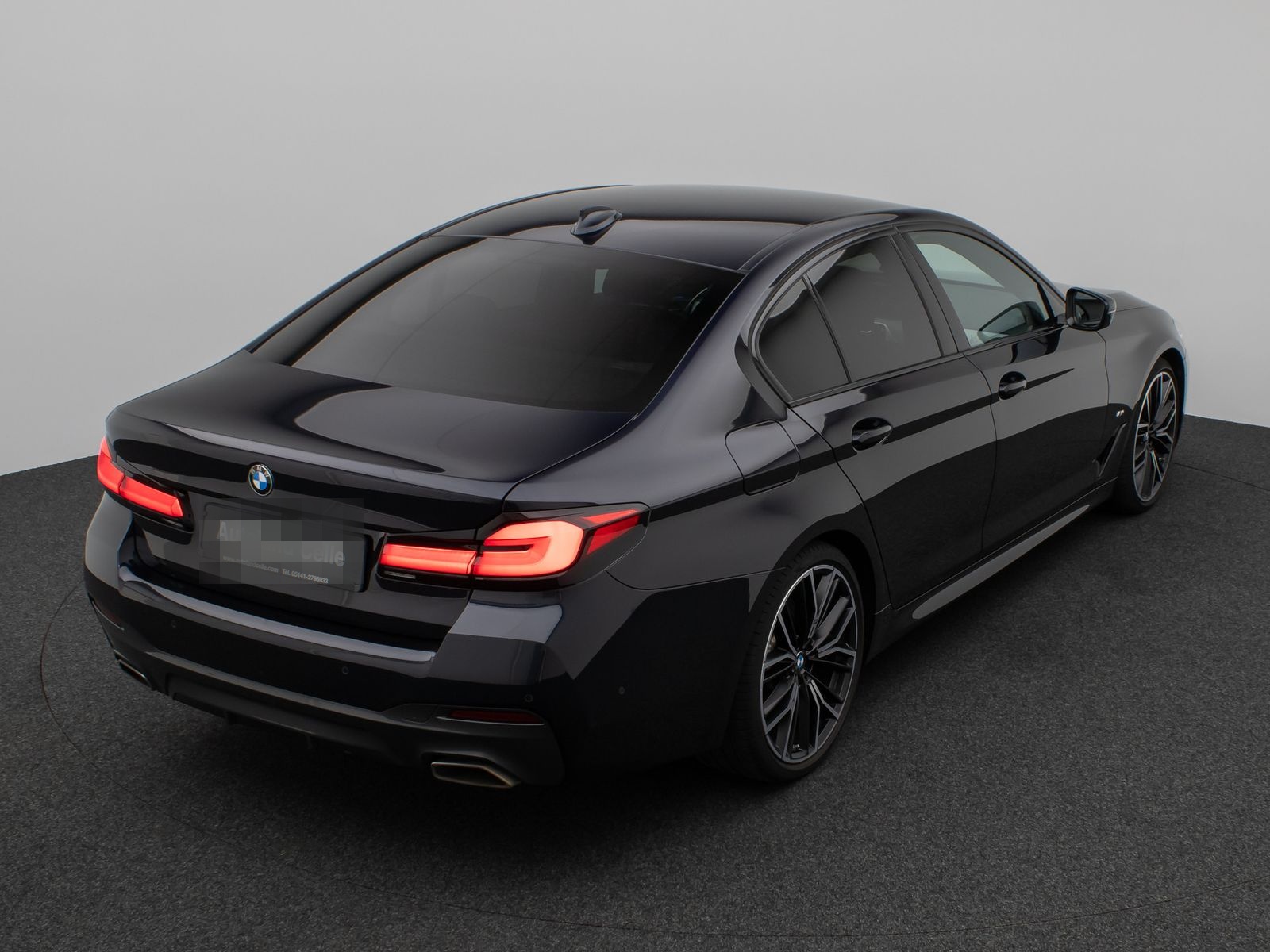BMW 540d  xD M Sport Kamera HUD DAB H/K Alarm 20Zoll foto 7