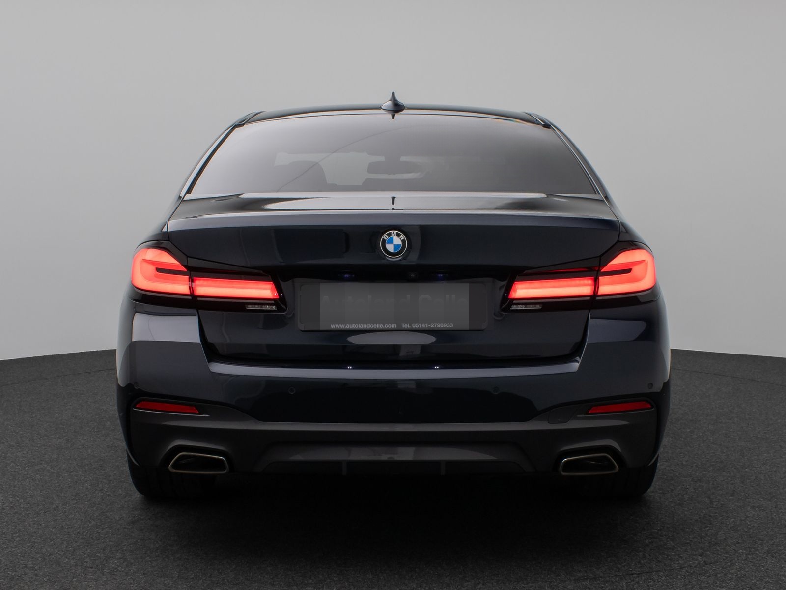 BMW 540d  xD M Sport Kamera HUD DAB H/K Alarm 20Zoll foto 8