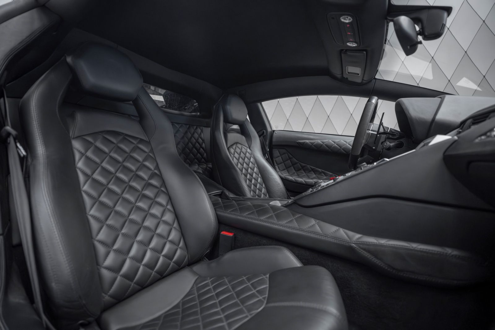 Lamborghini Aventador LP 700-4 MATTBLACK foto 16