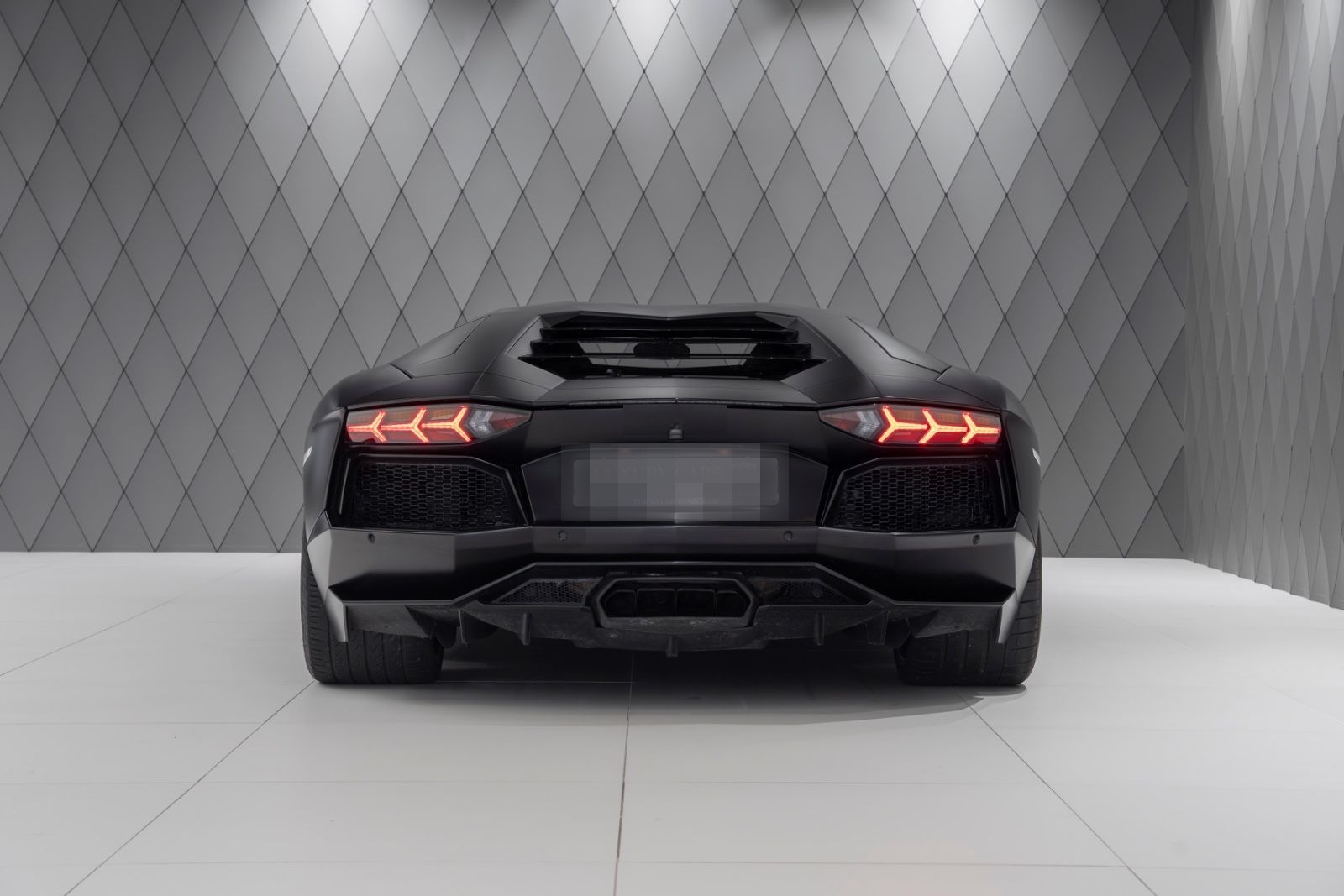Lamborghini Aventador LP 700-4 MATTBLACK foto 6