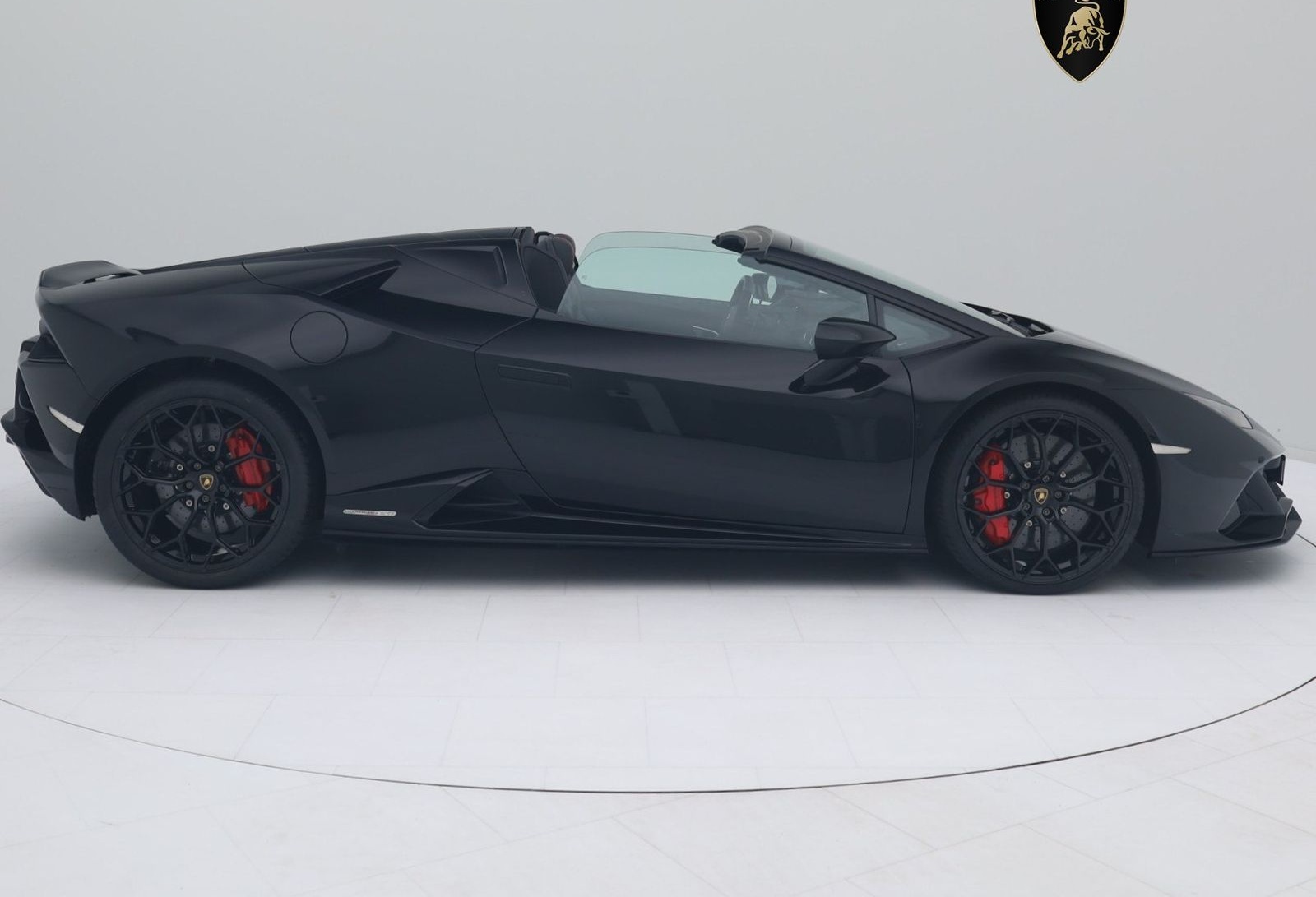 Lamborghini Huracán Evo Spyder MY22 foto 2