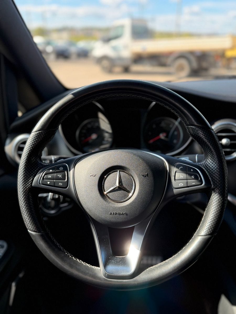 Mercedes-Benz V 250 AMG Line Panodach Standheizung 1.Hand foto 11