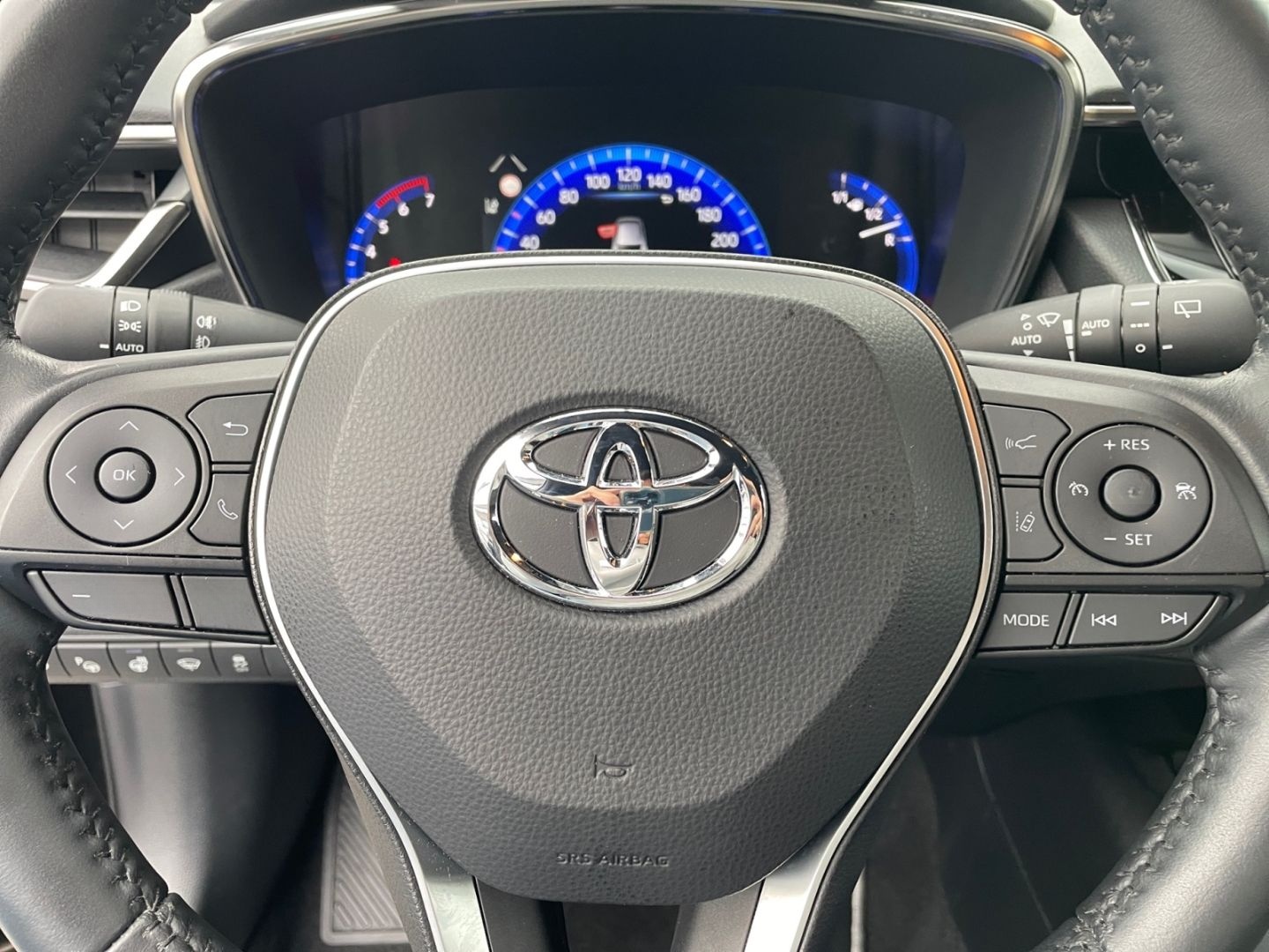 Toyota Corolla 1.8 Hybrid Team D *LED*ACC*CAM*SHZ*PDC* foto 14