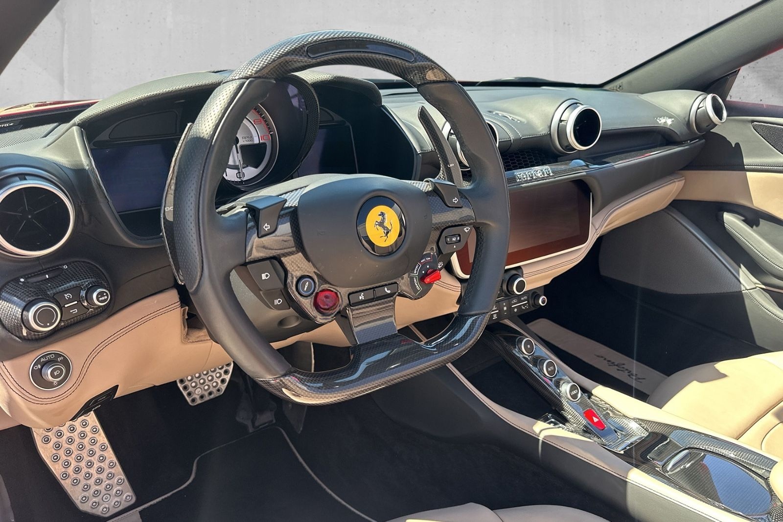 Ferrari Portofino*ATELIER*Sonderlack Rosso Angelo*1.Hand foto 17