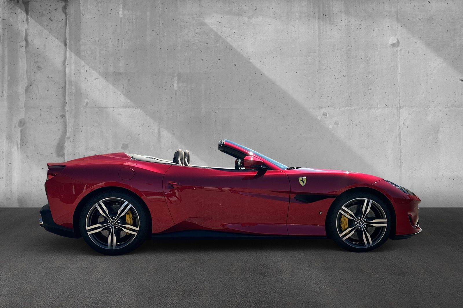 Ferrari Portofino*ATELIER*Sonderlack Rosso Angelo*1.Hand foto 9
