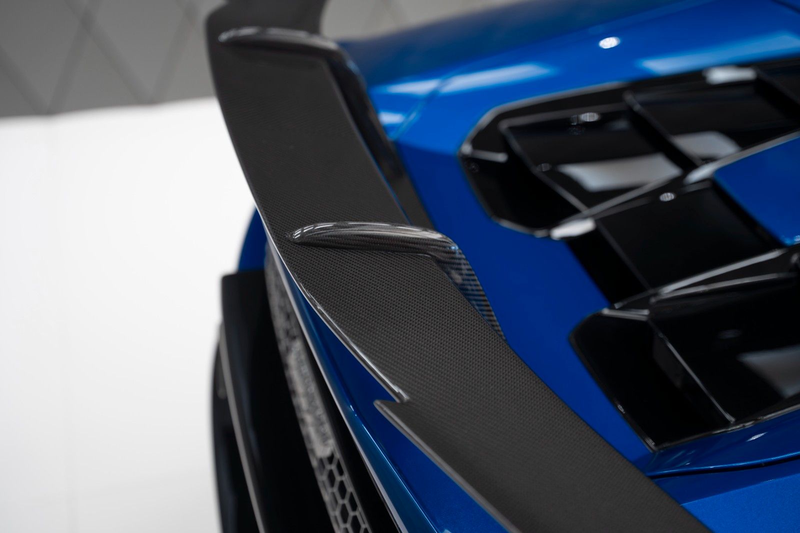 Lamborghini Huracán EVO Spyder BLU SIDERIS LIFT SENSONUM foto 10