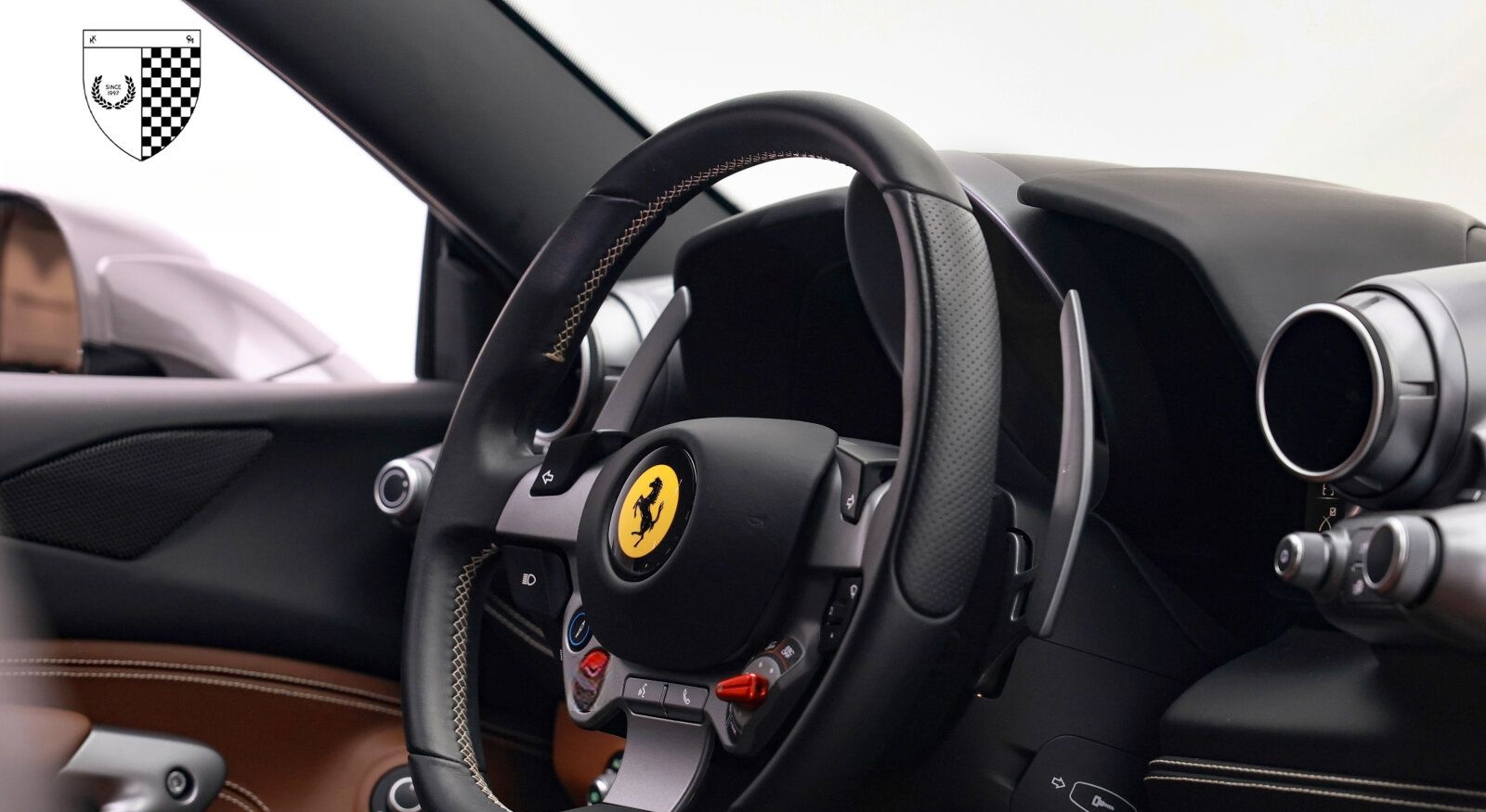 Ferrari F8 Tributo FullCarbon/TwoTone/Lift/360Kam/ADAS foto 25