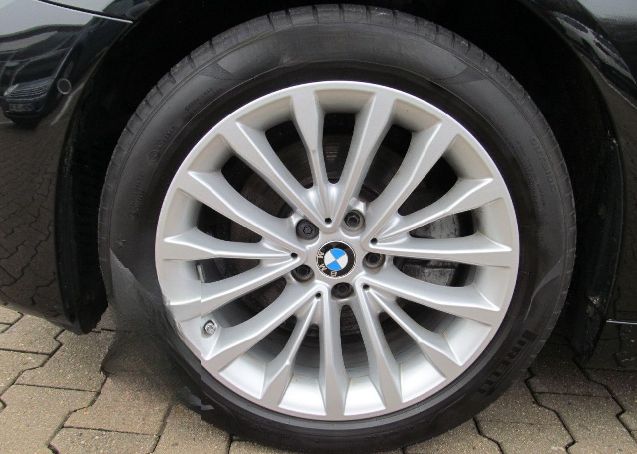 BMW 520d xDrive Leder Standh.HUD ACC Laser 18" Navi foto 18