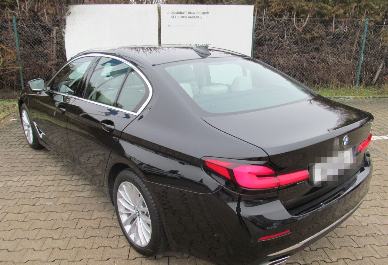 BMW 520d xDrive Leder Standh.HUD ACC Laser 18" Navi foto 5
