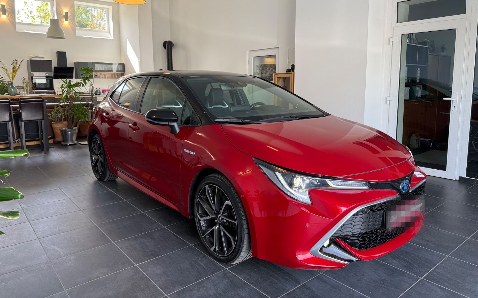 Toyota Corolla Hybrid Lounge 2,0*Sport*LED*Kamera*Navi* foto 3