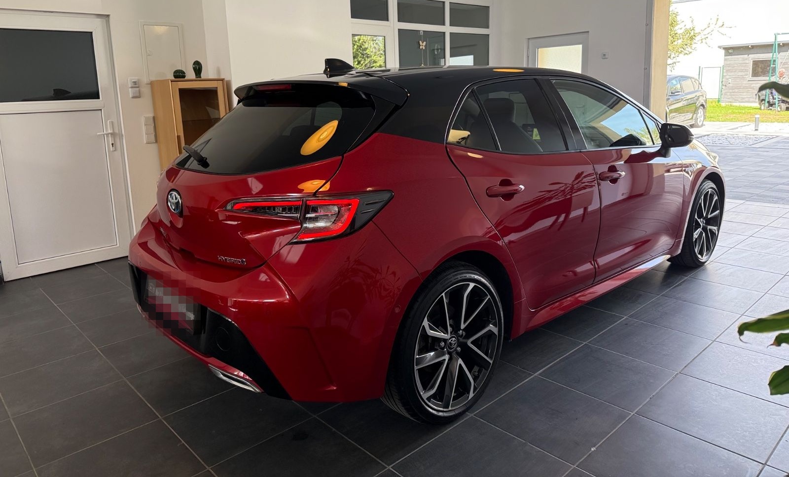 Toyota Corolla Hybrid Lounge 2,0*Sport*LED*Kamera*Navi* foto 4