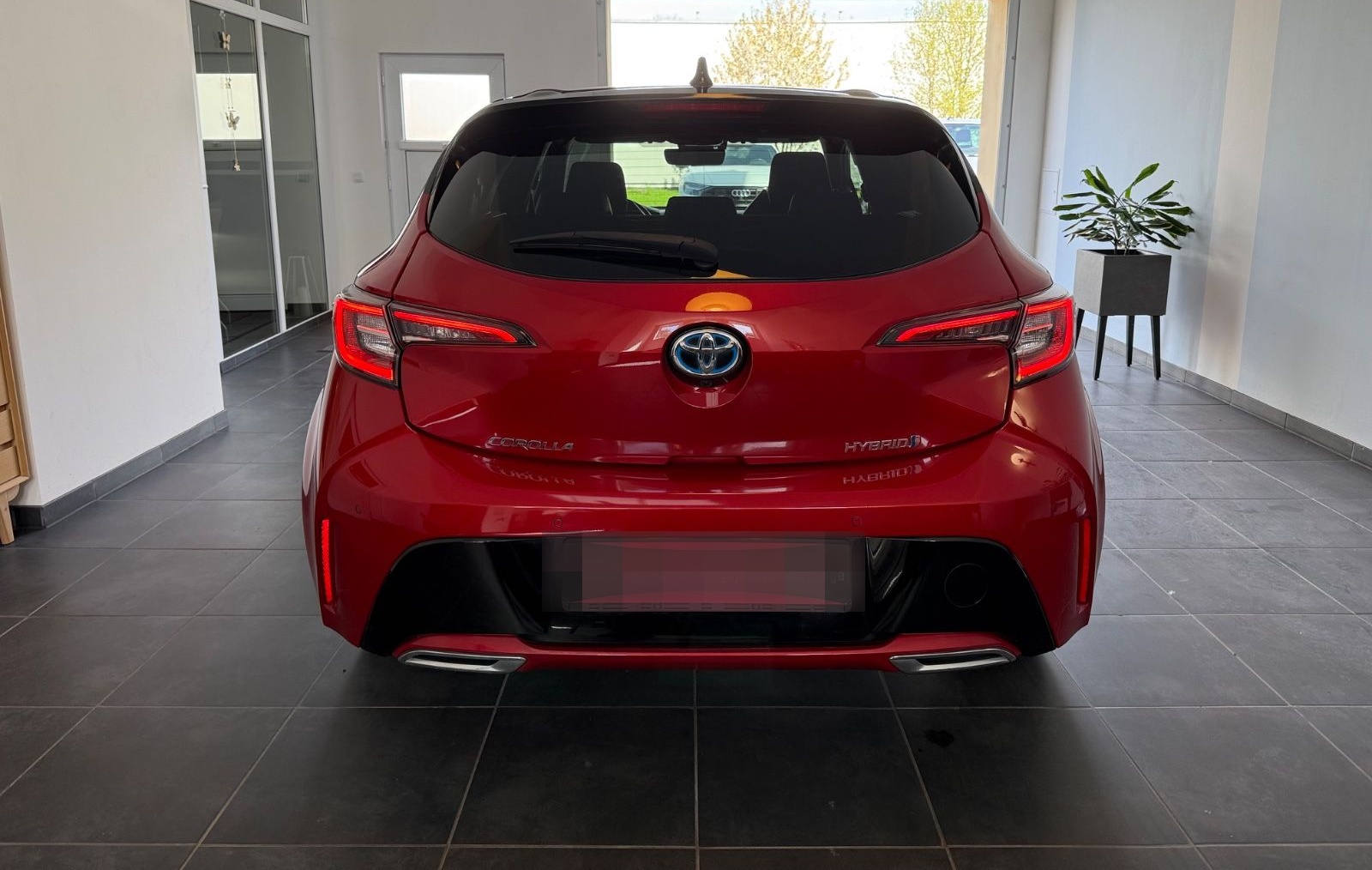 Toyota Corolla Hybrid Lounge 2,0*Sport*LED*Kamera*Navi* foto 5