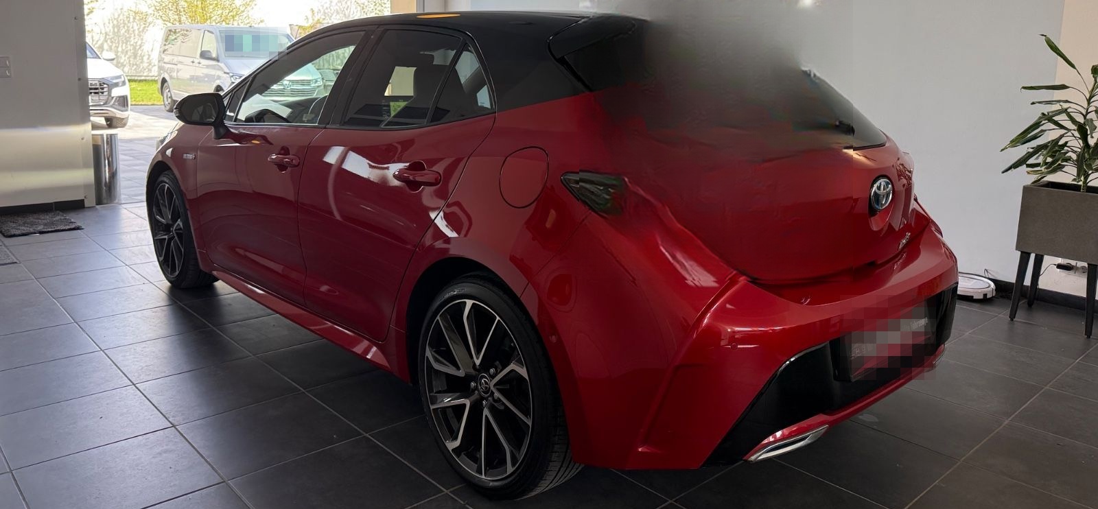Toyota Corolla Hybrid Lounge 2,0*Sport*LED*Kamera*Navi* foto 6