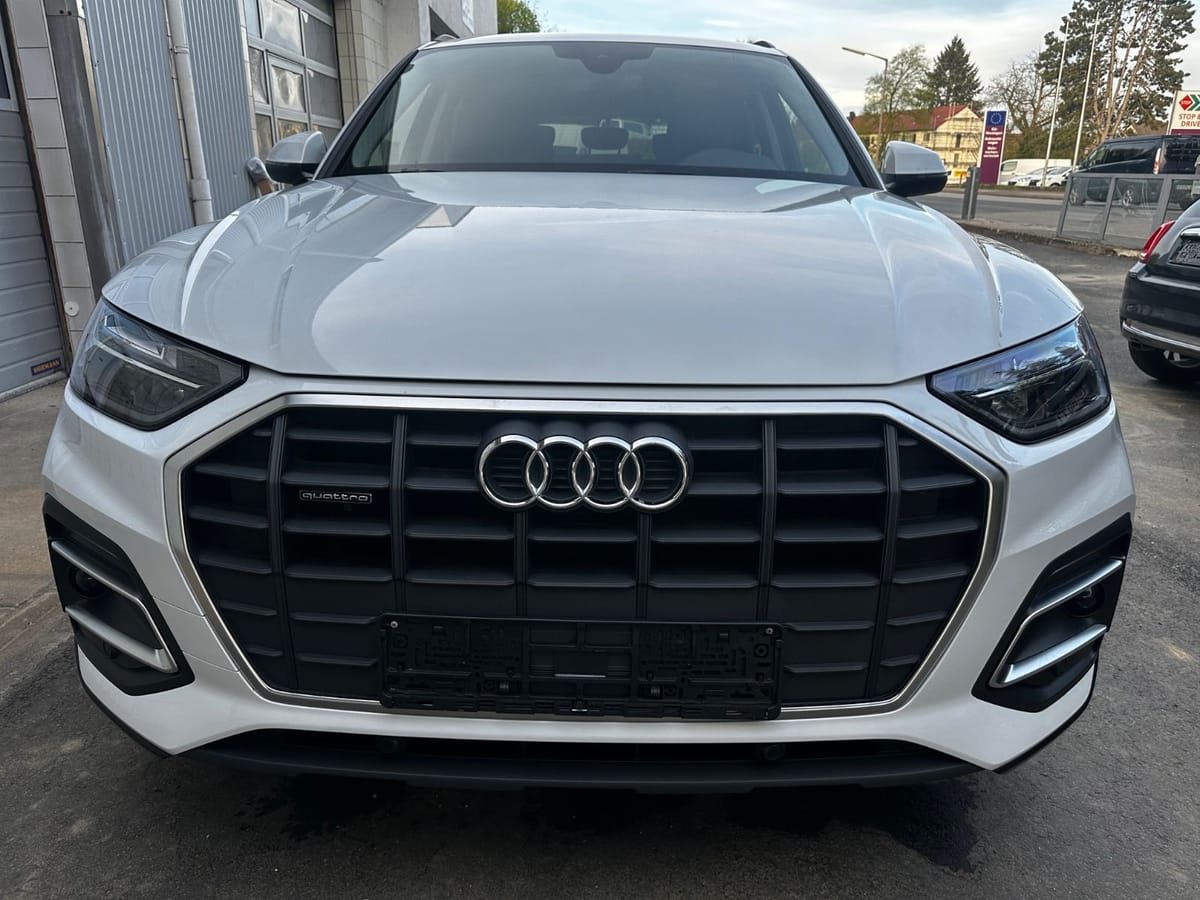 Audi Q5 40 TDI quattro basis