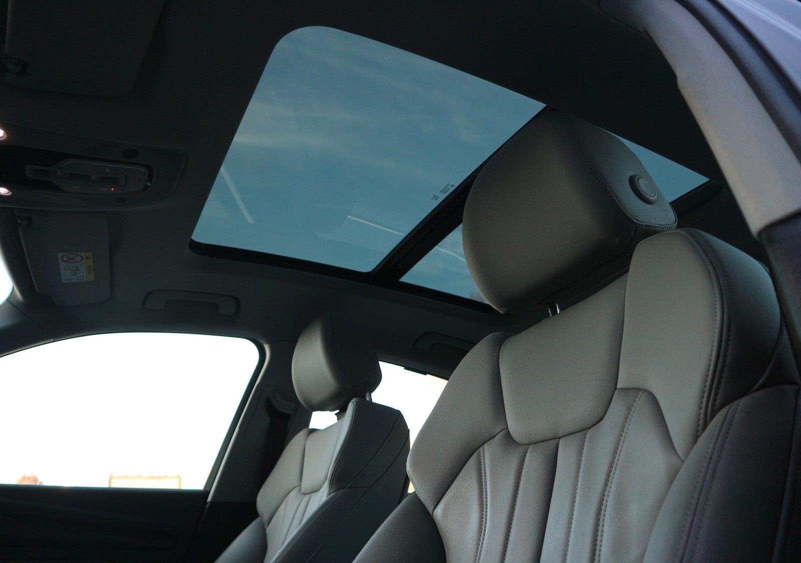 Audi Q5 50 TFSI e Q Sportback +Matrix+Pano+AHK foto 11