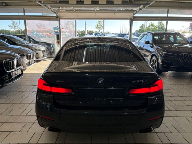 BMW 530 dA xDrive Lim. M Sport 20'' Leder AHK SD H K foto 4