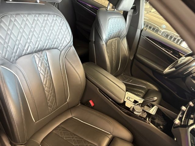 BMW 530 dA xDrive Lim. M Sport 20'' Leder AHK SD H K foto 8